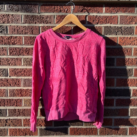 GAP Tops - Gap Hot Pink Heathered Crewneck Long sleeve Sweatshirt